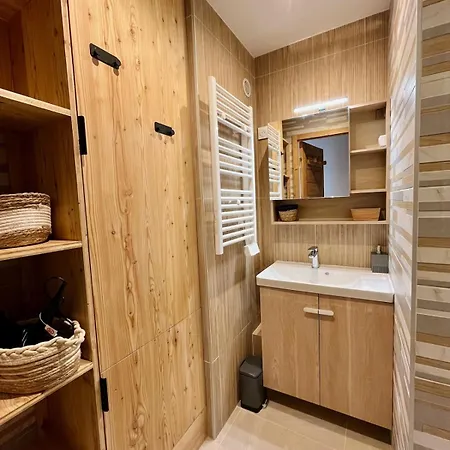 Apartamento Les Vernettes, 6 People, Garage, Wi-fi *